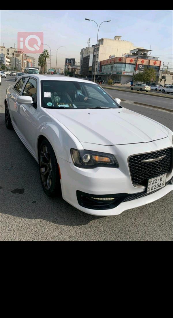 Chrysler 300 2017 for sale in Iraq - Abu Al-Khaseeb